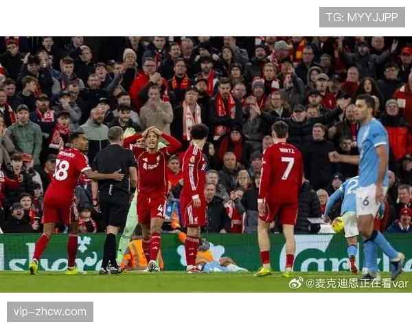 格伊与胡桑诺夫组成曼城后防铁壁,零封利物浦锋线攻击群 格伊与胡桑诺夫组成曼城后防铁壁,零封利物浦锋线攻击群